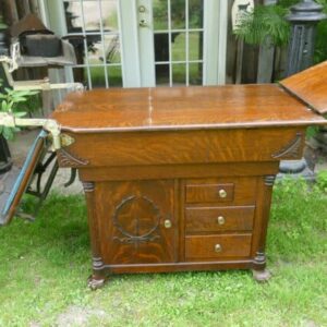 1930s Doctors Examination table