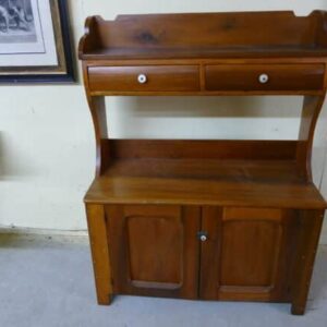 Early 19th Century Southern Bucket Bench