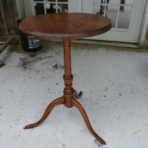 New Hampshire Candle Stand