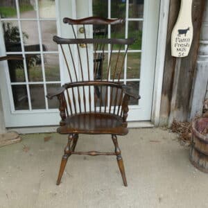 Antique Wallace Nutting Windsor chair