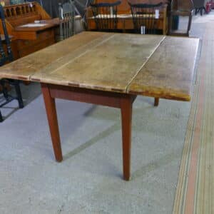 Country Drop Leaf Table