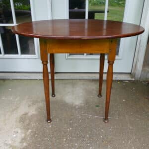 18th Century Queen Ann Table