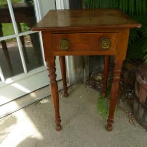 One Drawer Stand